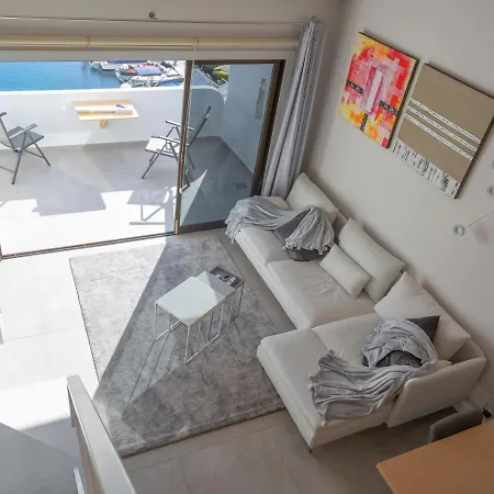 Marina Seafront 5 * Radazul